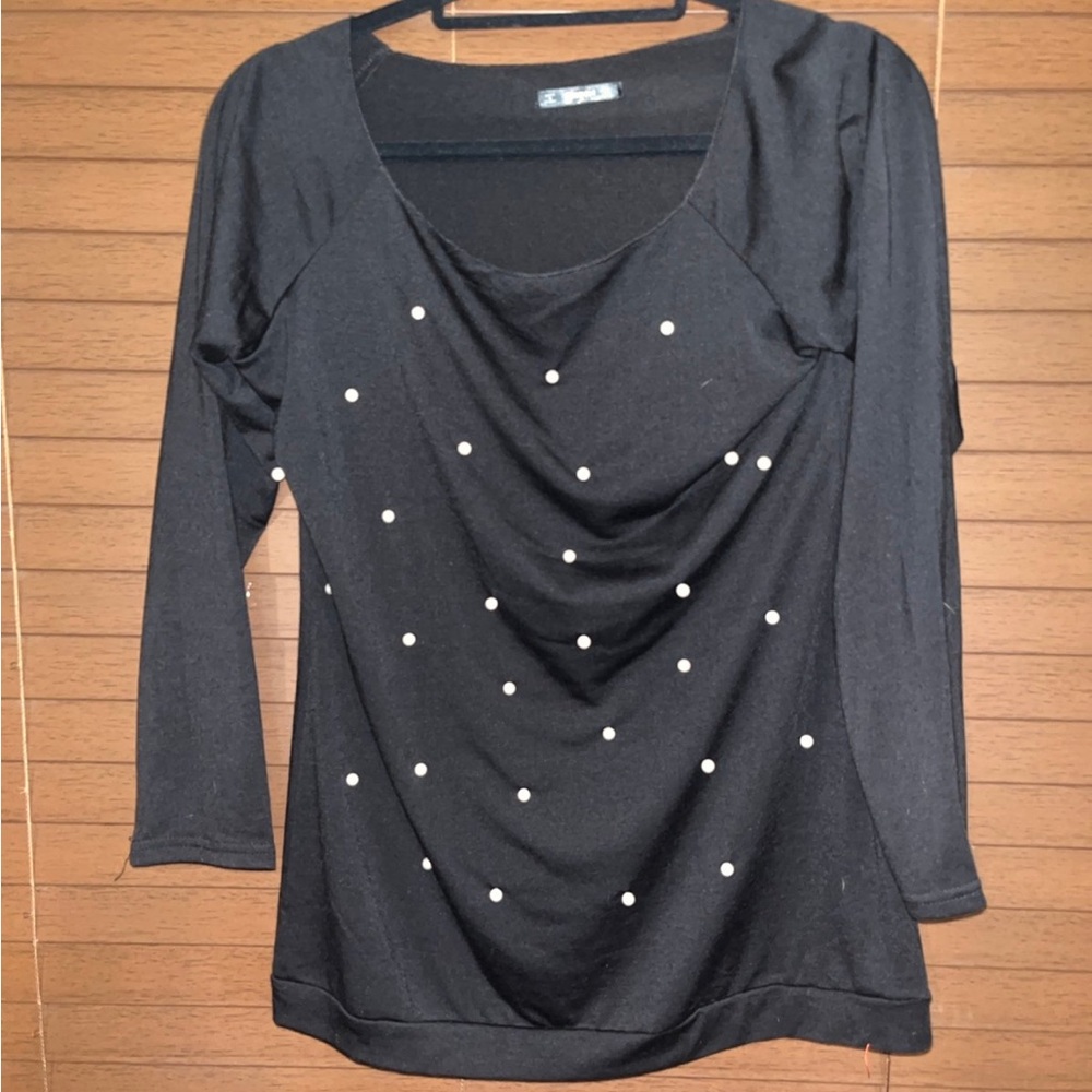 Small black blouse with pearls on the front, from SHEIN.